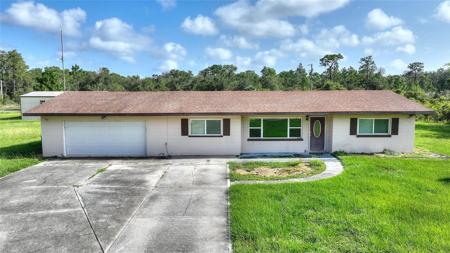 4450 CAMELLIA DRIVE