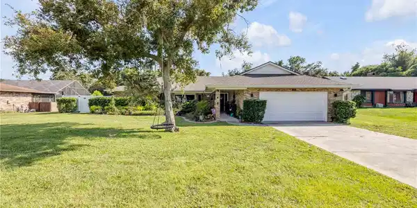 2097 CLEO LANE