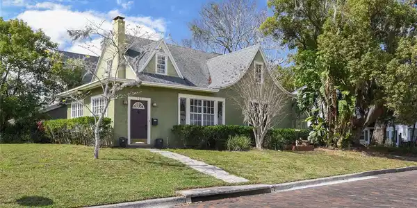 501 SHERIDAN BOULEVARD