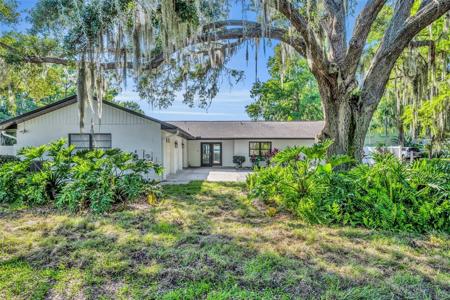 1003 SHORE DRIVE