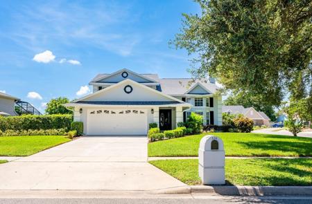 524 GLEN GROVE LANE