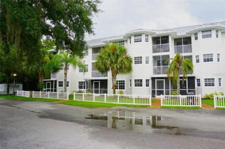 2077 WETLAND POINT