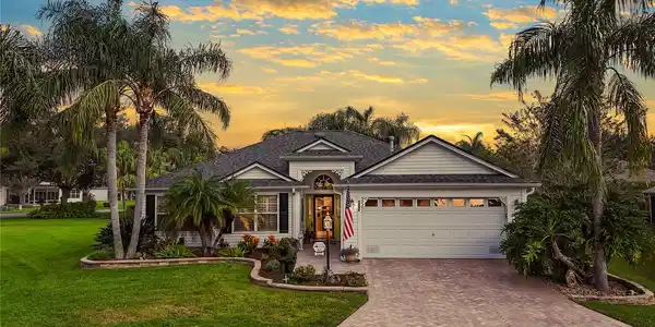 1551 BAYLOR PLACE