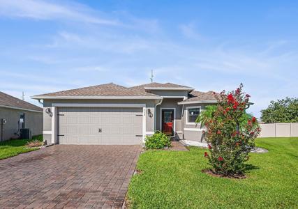 113 PROMENADE COURT