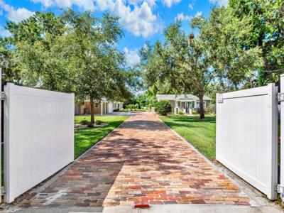 16210 LAKE SAUNDERS DRIVE