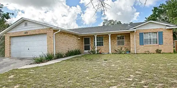 40 COVEWOOD CIRCLE