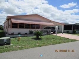 6714 CANTERBURY NE