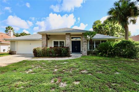 7800 POINTVIEW CIRCLE