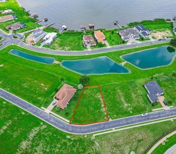 816 WATERFERN TRAIL DRIVE