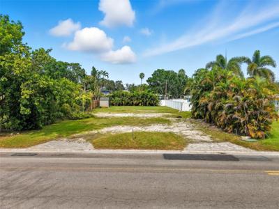 4111 ARKANSAS AVENUE NE