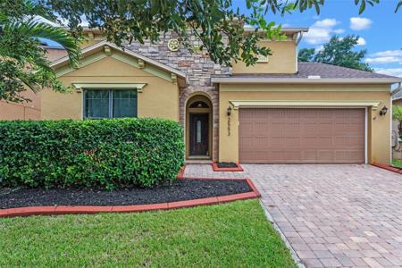 2553 RED BERRY WAY