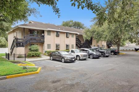 560 TRELLIS COURT