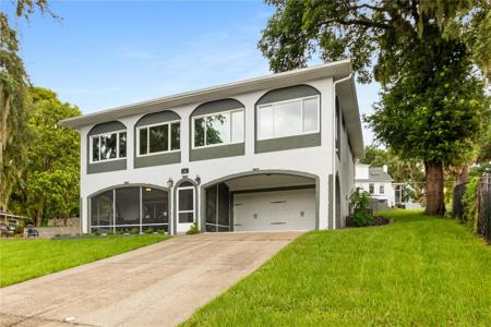 1011 LAKE GRACIE DRIVE
