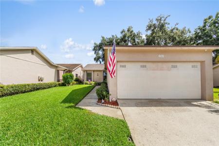 4304 LARRYS LAGOON