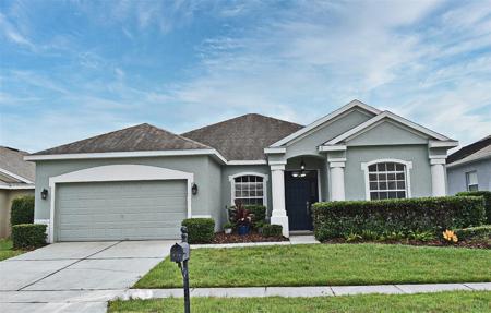 213 TAVESTOCK LOOP
