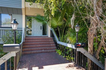 2526 SW 14TH DRIVE