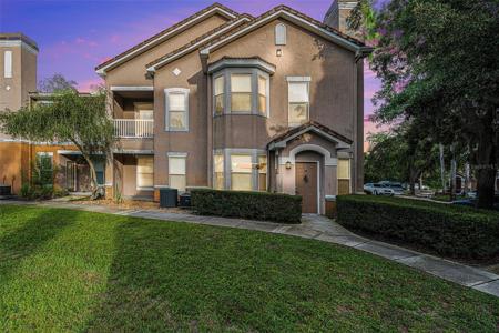 10436 VILLA VIEW CIRCLE