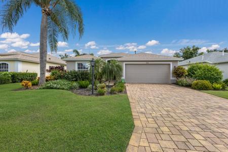 5068 CREEKSIDE TRAIL