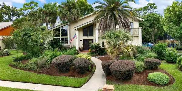 468 WILD OAK CIRCLE