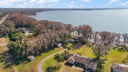 1702 N COUNTY ROAD 452