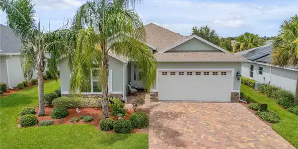 10203 JULIA ISLES AVENUE