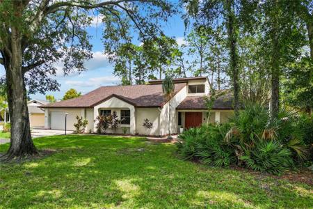 7220 MOSS LEAF LANE
