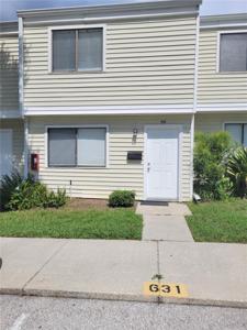 631 NORTHLAKE BOULEVARD