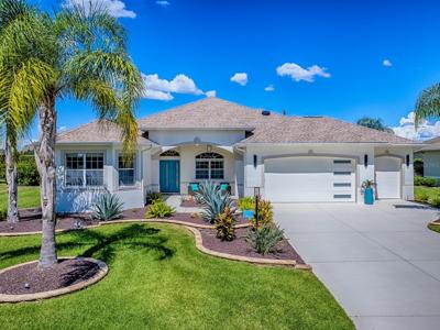 1104 RUSSELL LOOP