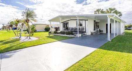 1520 BLUE HERON DRIVE