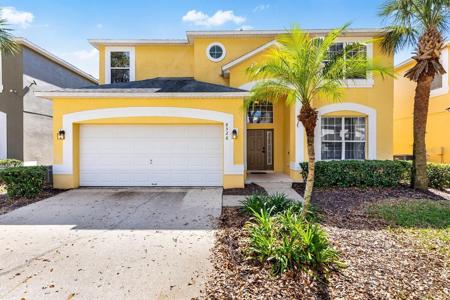 8526 SUNRISE KEY DRIVE