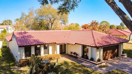 8019 N MADEIRA COURT