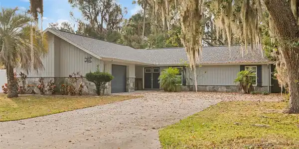 260 SE 16TH TERRACE