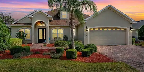 4976 SANDPIPER DRIVE