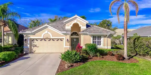8408 WHISPERING WOODS COURT