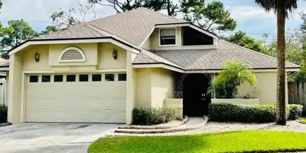 211 S SHADOWBAY BOULEVARD