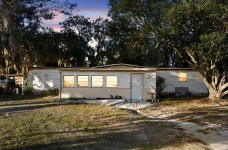 3929 COUNTRY PLACE