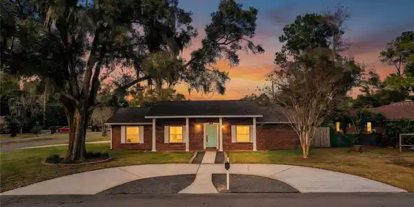 1316 FAIRFAX N