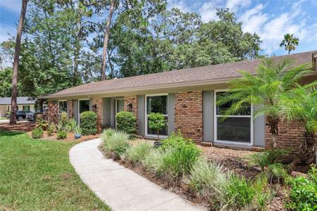 223 ROYAL OAKS CIRCLE