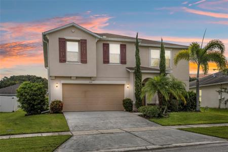 1516 ANGLER AVENUE