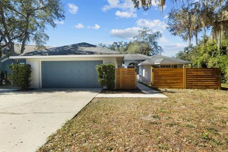 5029 RIVER LAKE ROAD