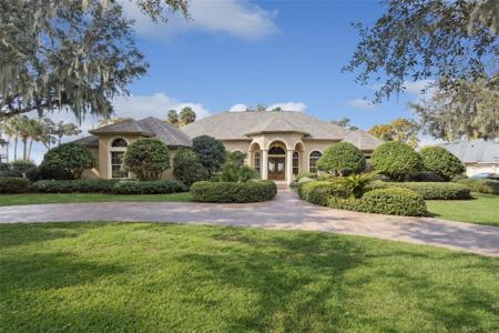 1640 PENINSULA DRIVE