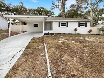 806 WEDGEWOOD DRIVE