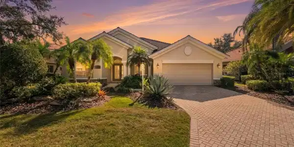 6586 WATERS EDGE WAY