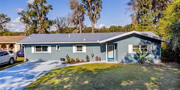 9107 E ROYAL PALM DRIVE