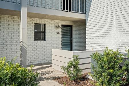 2992 PLAZA TERRACE DRIVE