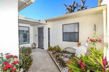 2225 CYPRESS COURT