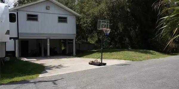 6498 SE 167TH COURT