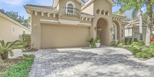 16 VILLAGE VIEW WAY