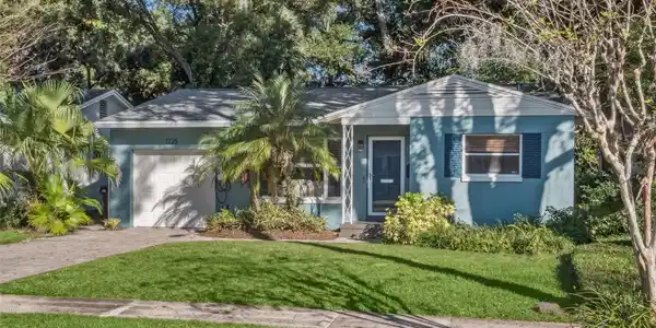 1725 OAKMONT LANE