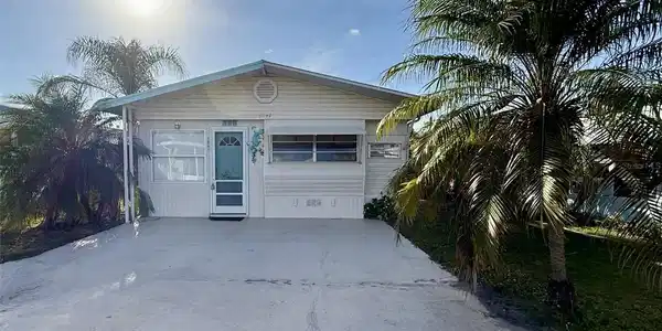 7041 FAIRVIEW VILLAGE CIRCLE